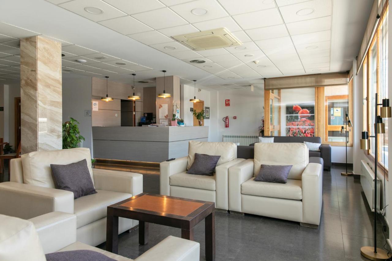 Aparthotel Cal Marcal Puig-reig Exteriör bild